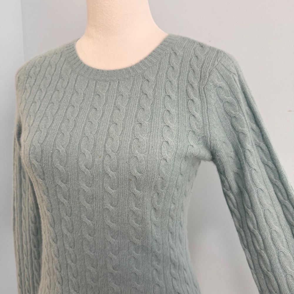 Aqua Women’s 100% Cashmere Long Sleeve Blue Sweater Pullover Size S - Picture 2 of 7